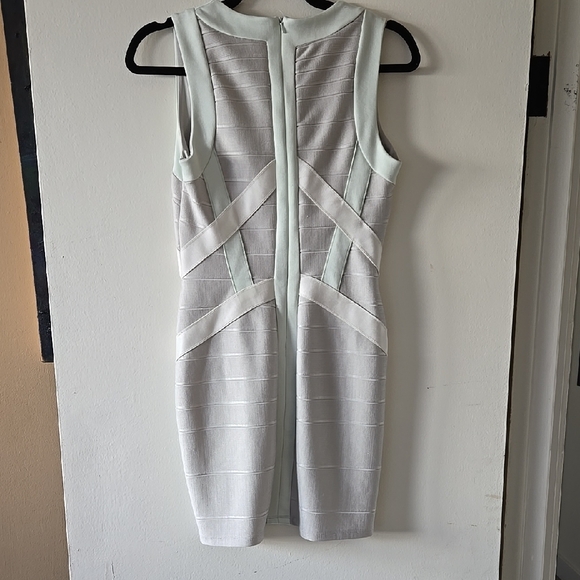 White Mini Bodycon Dress with V-Neck for Cocktail - Picture 4 of 4